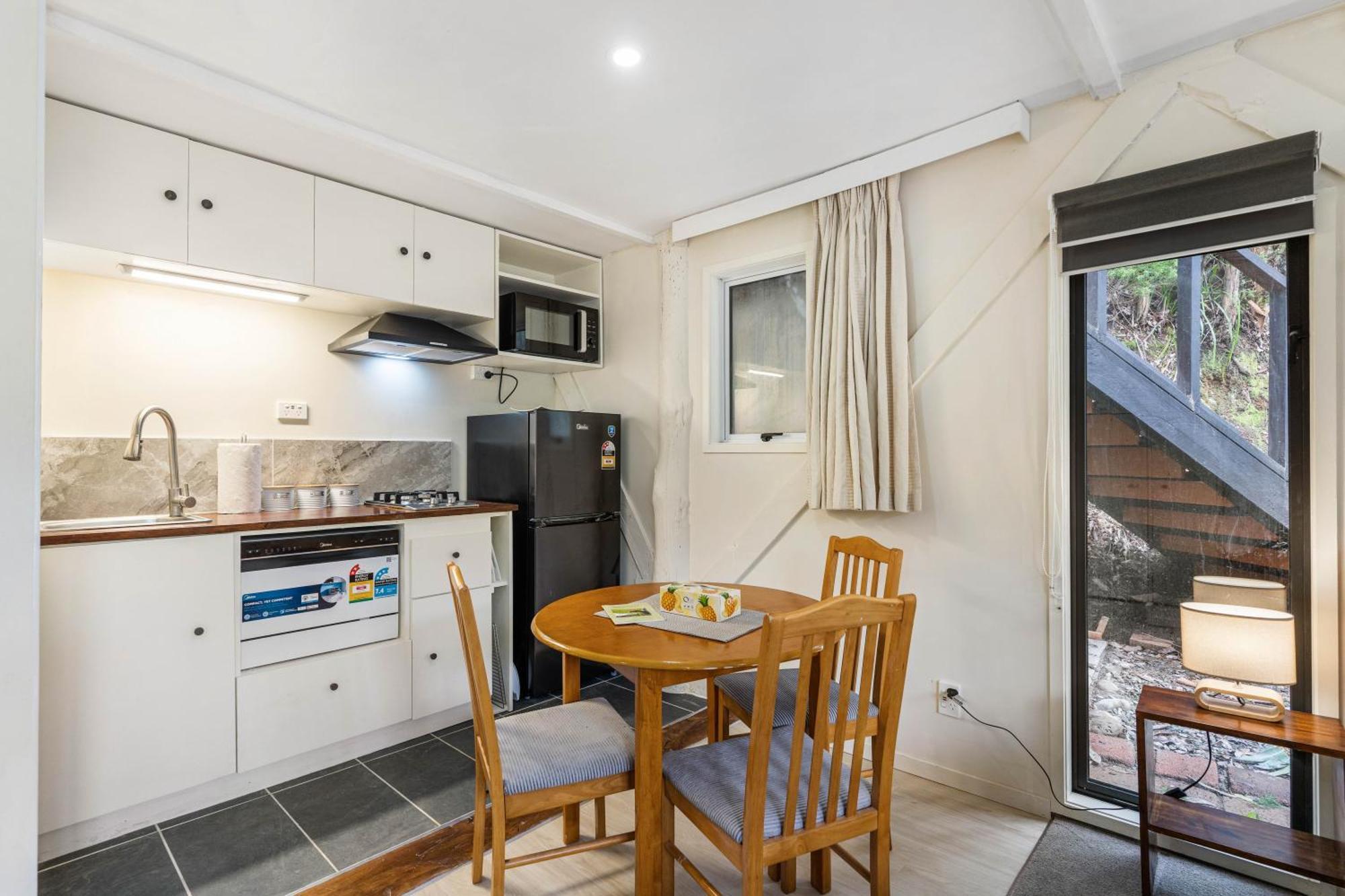 River Valley Escapes Apartment Thames
