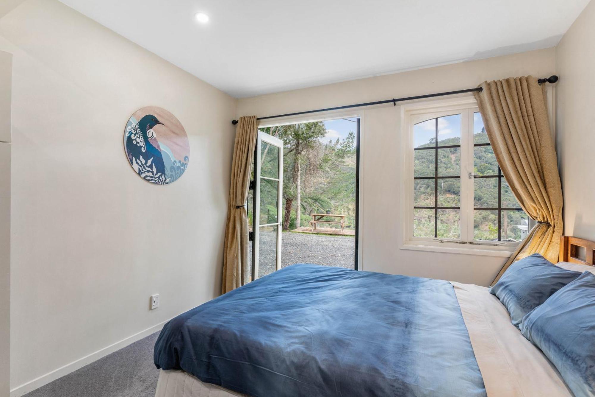River Valley Escapes Apartment Thames