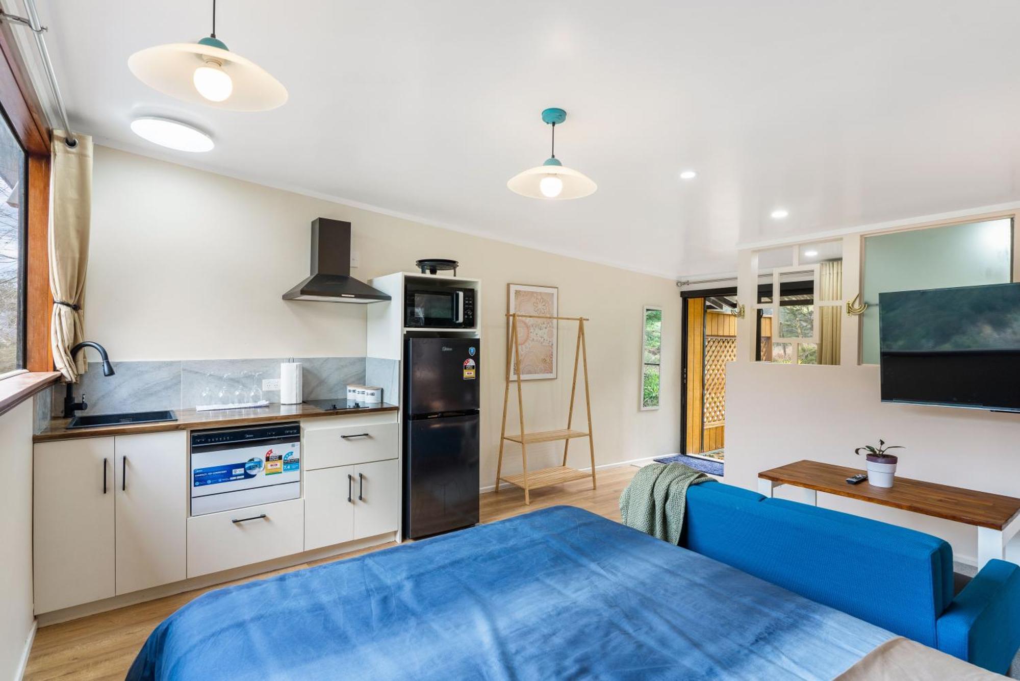River Valley Escapes Apartment Thames